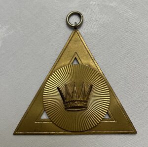 Chapter Principle collar jewel