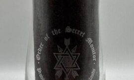 An etched glass for a Masonic side order, The Order of the Secret Monitor.